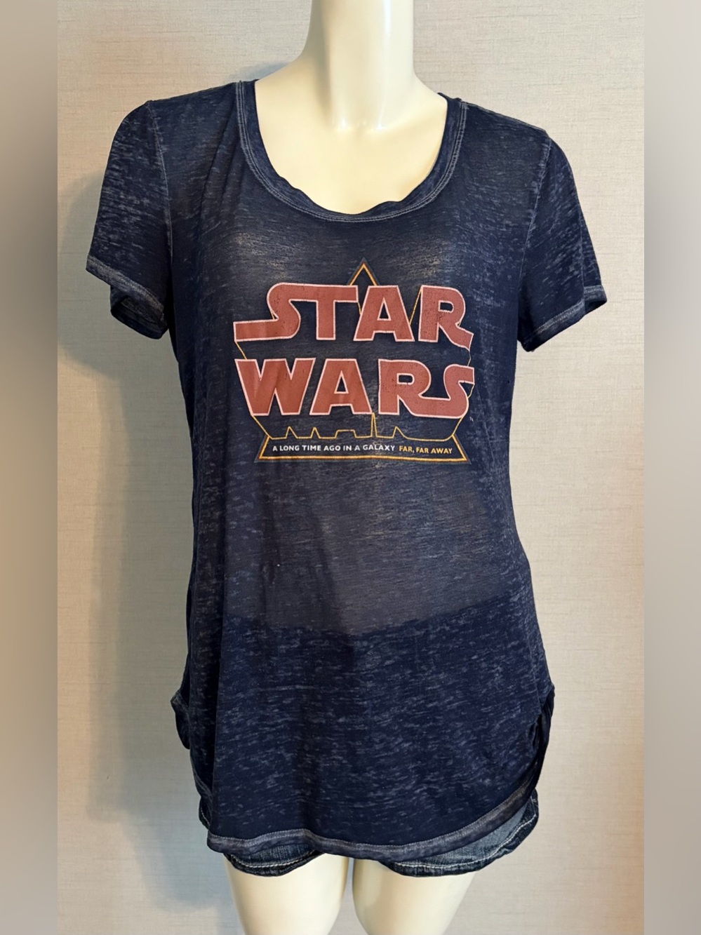 Size Medium Maurices Star Wars Women's Graphic Tee (Damaged)